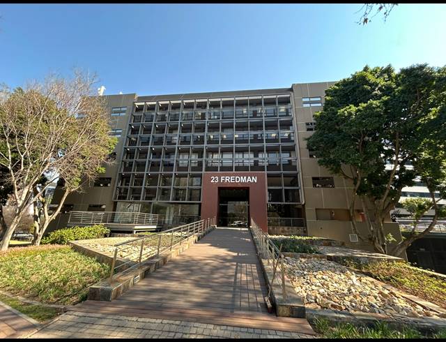 1,929M² OFFICE TO LET IN SANDTON CENTRAL